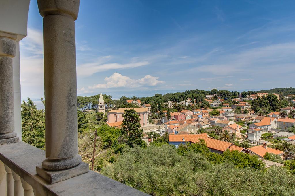 Villa Alma Вели-Лошинь Экстерьер фото